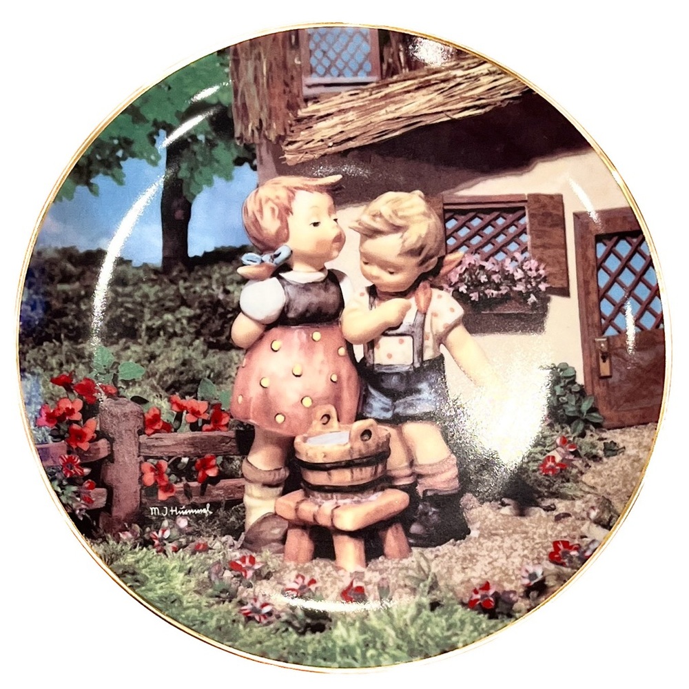 1992 Collectors Plate “Squeaky Clean” Limited Edition by Hummel